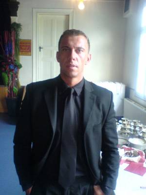 Single robert