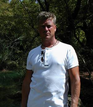 Single Helmut