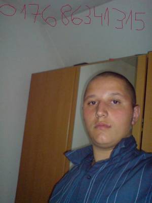 Single alex