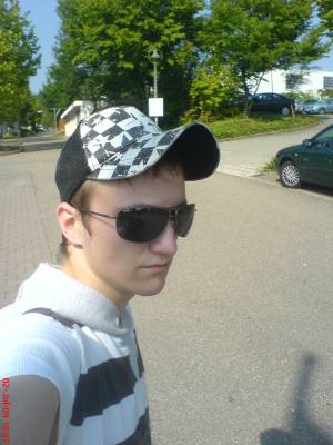 Single Dominik21
