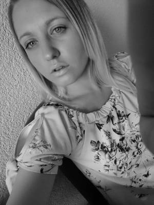 Single Antonia